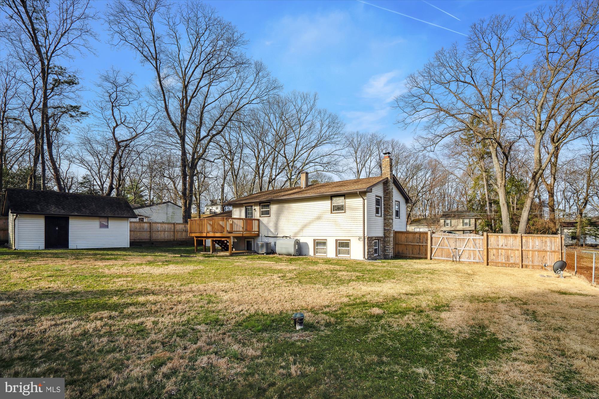 ELVATON ACRES - Residential