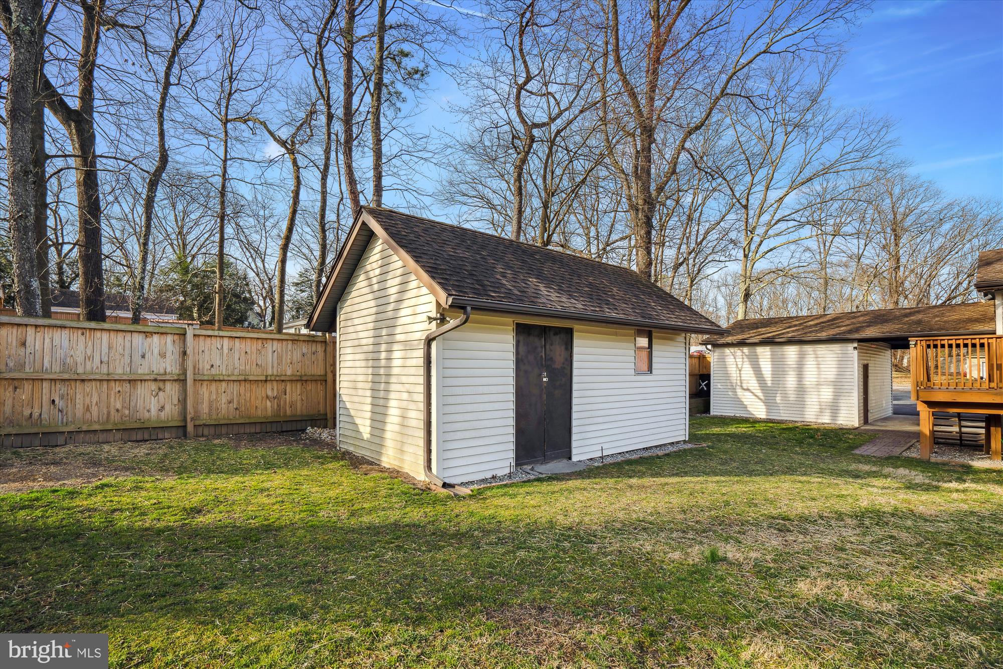 ELVATON ACRES - Residential