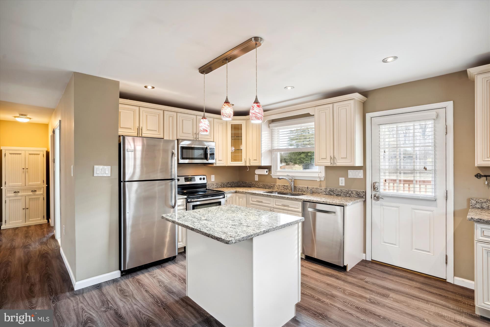 ELVATON ACRES - Residential