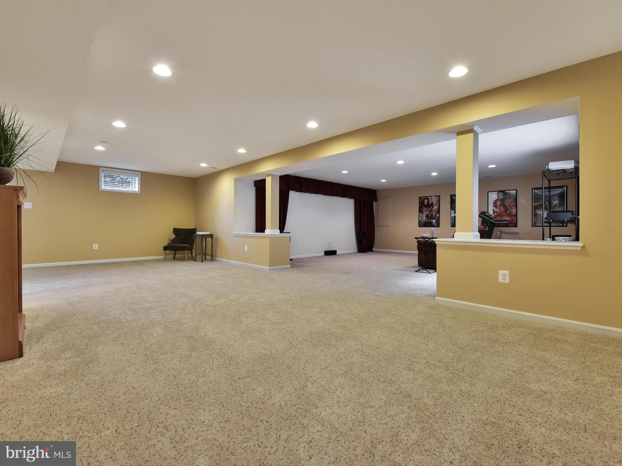 VILLAGES OF URBANA - Residential