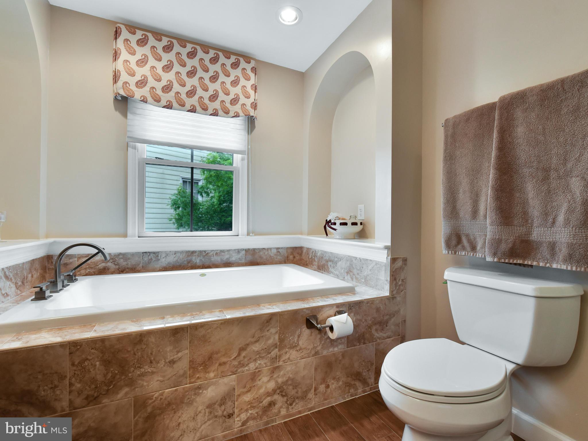 VILLAGES OF URBANA - Residential