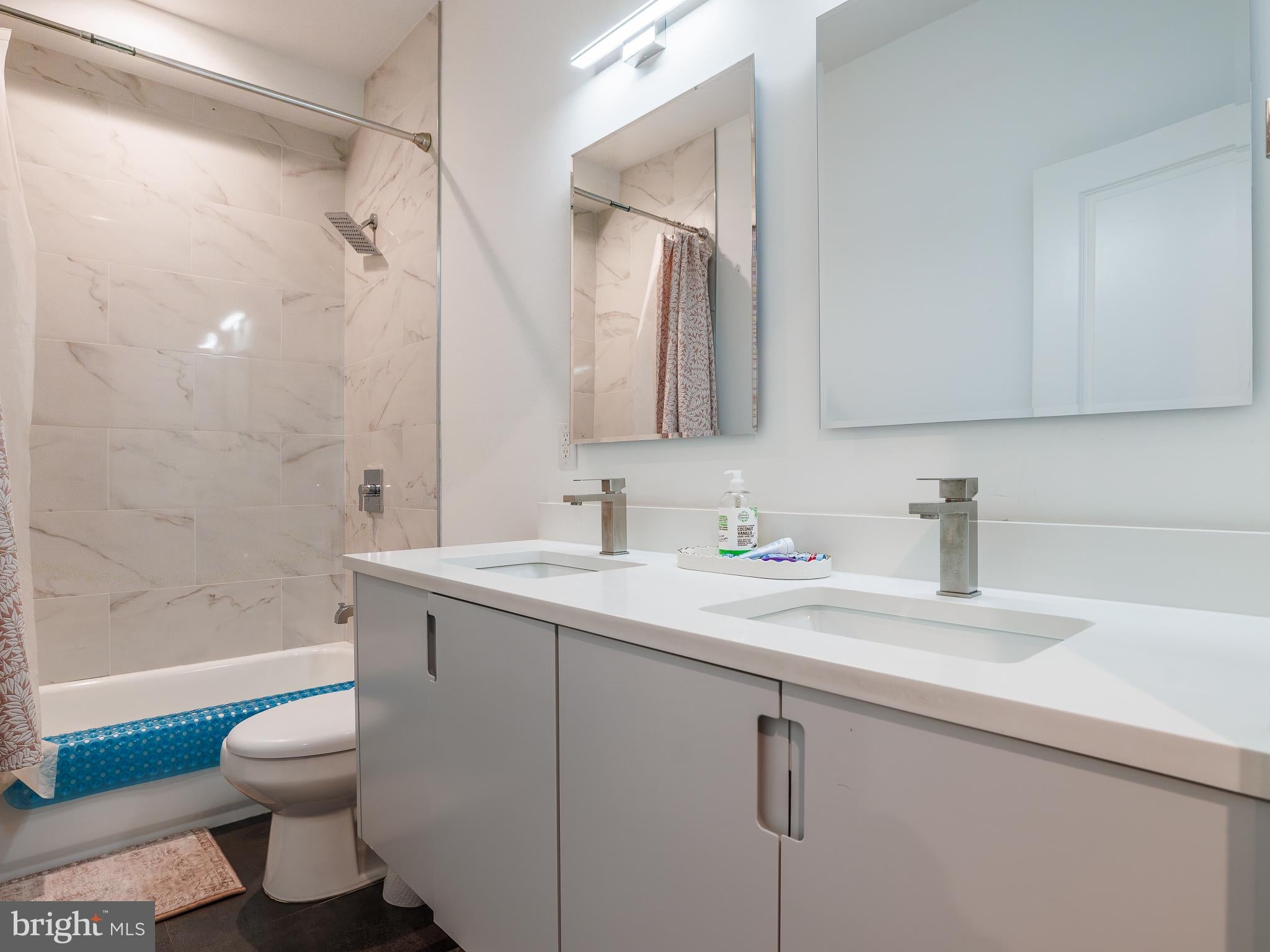 119 GREENWICH STREET 6