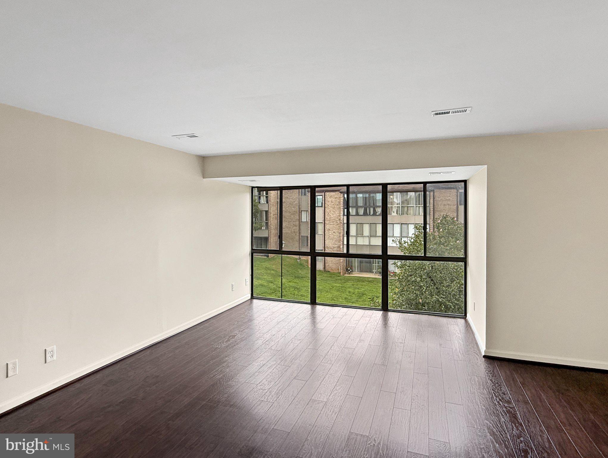 18901 SMOOTHSTONE WAY I-6