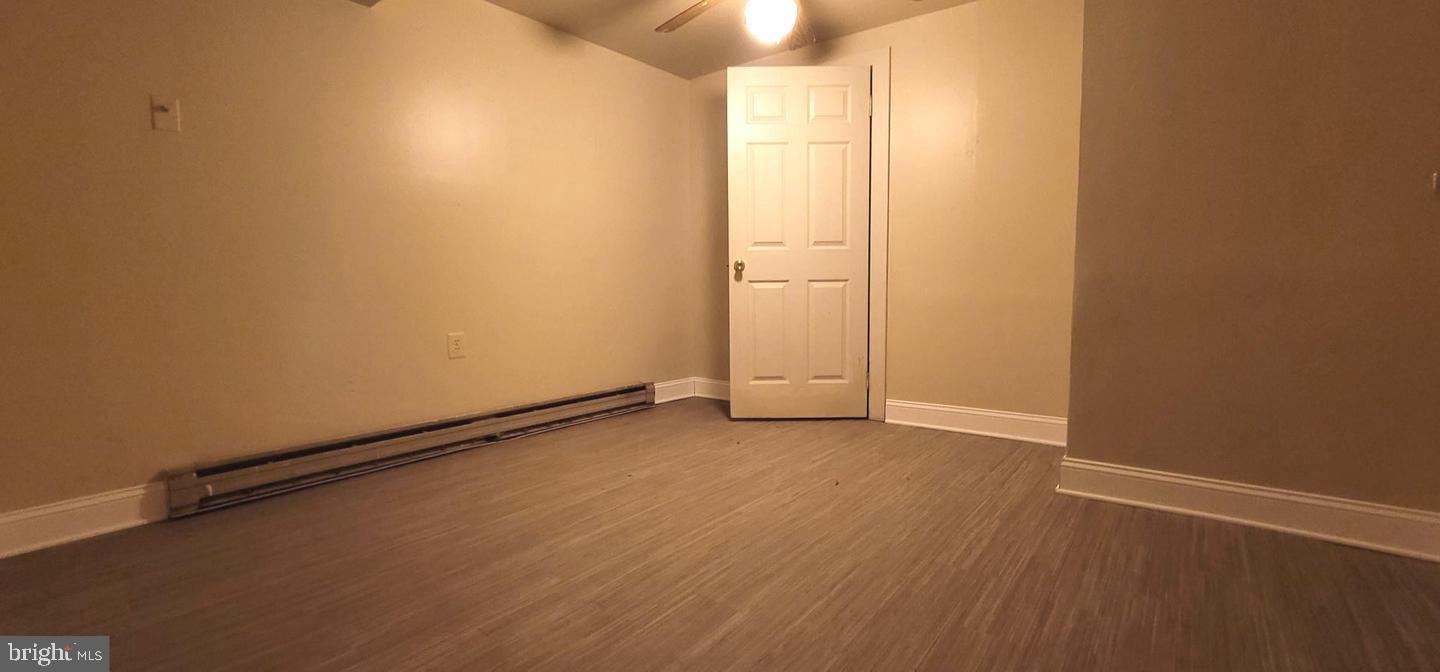 CRESTMONT - Residential Lease