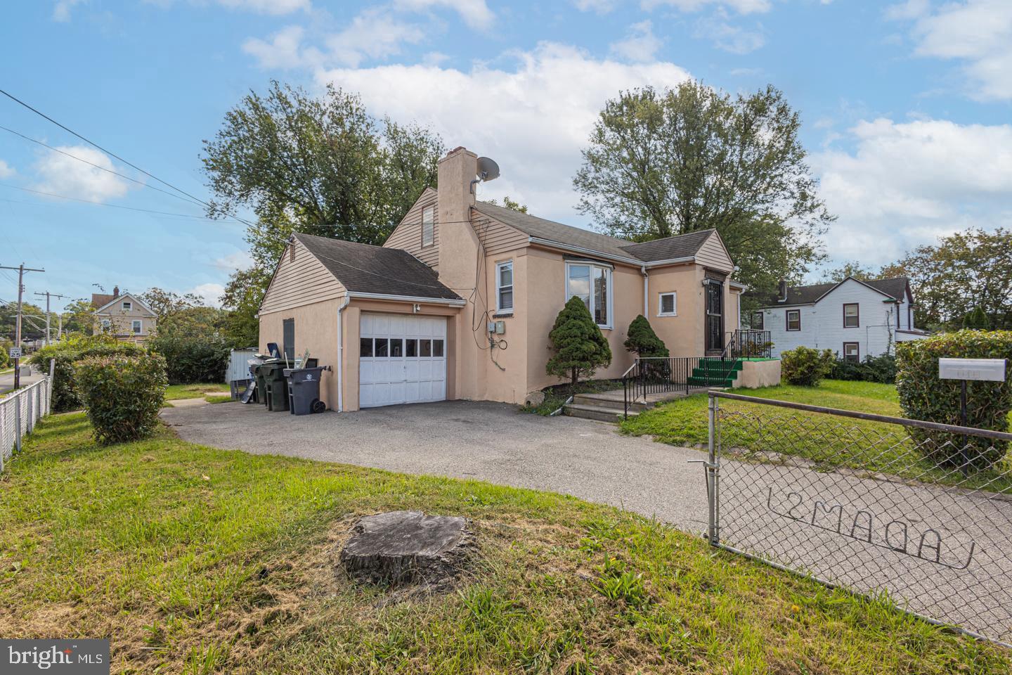 CRESTMONT - Residential Lease