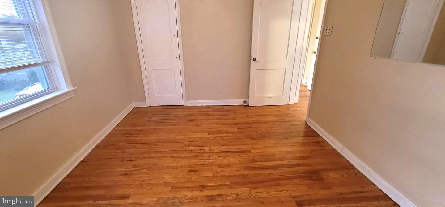 CRESTMONT - Residential Lease