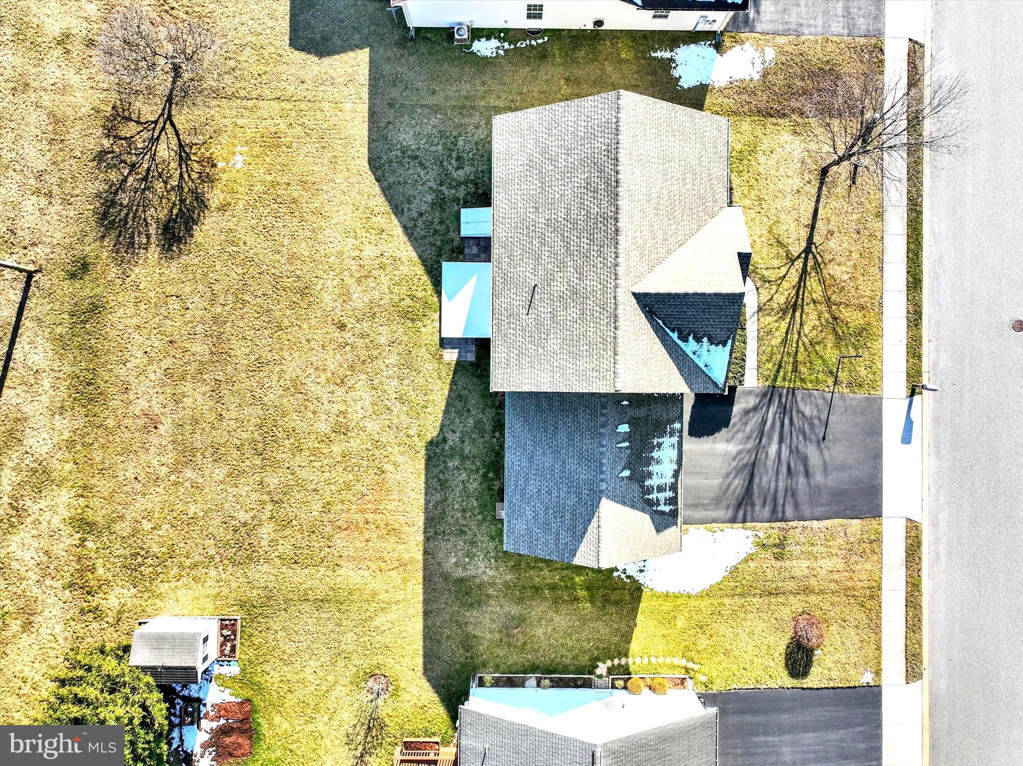 WELLINGTON GREENS - Residential