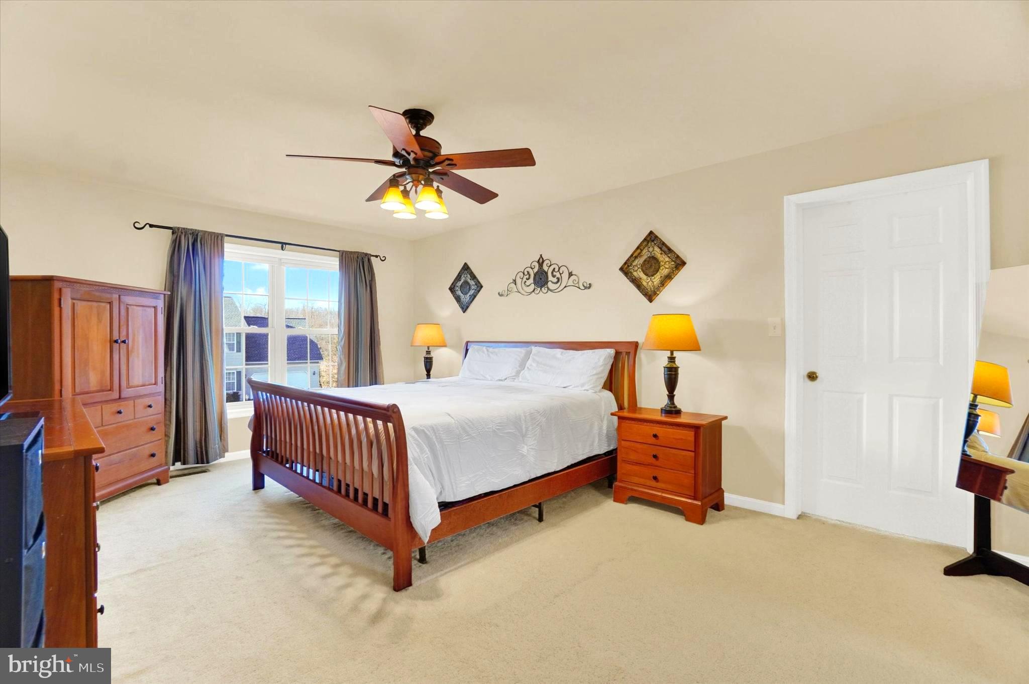 WELLINGTON GREENS - Residential