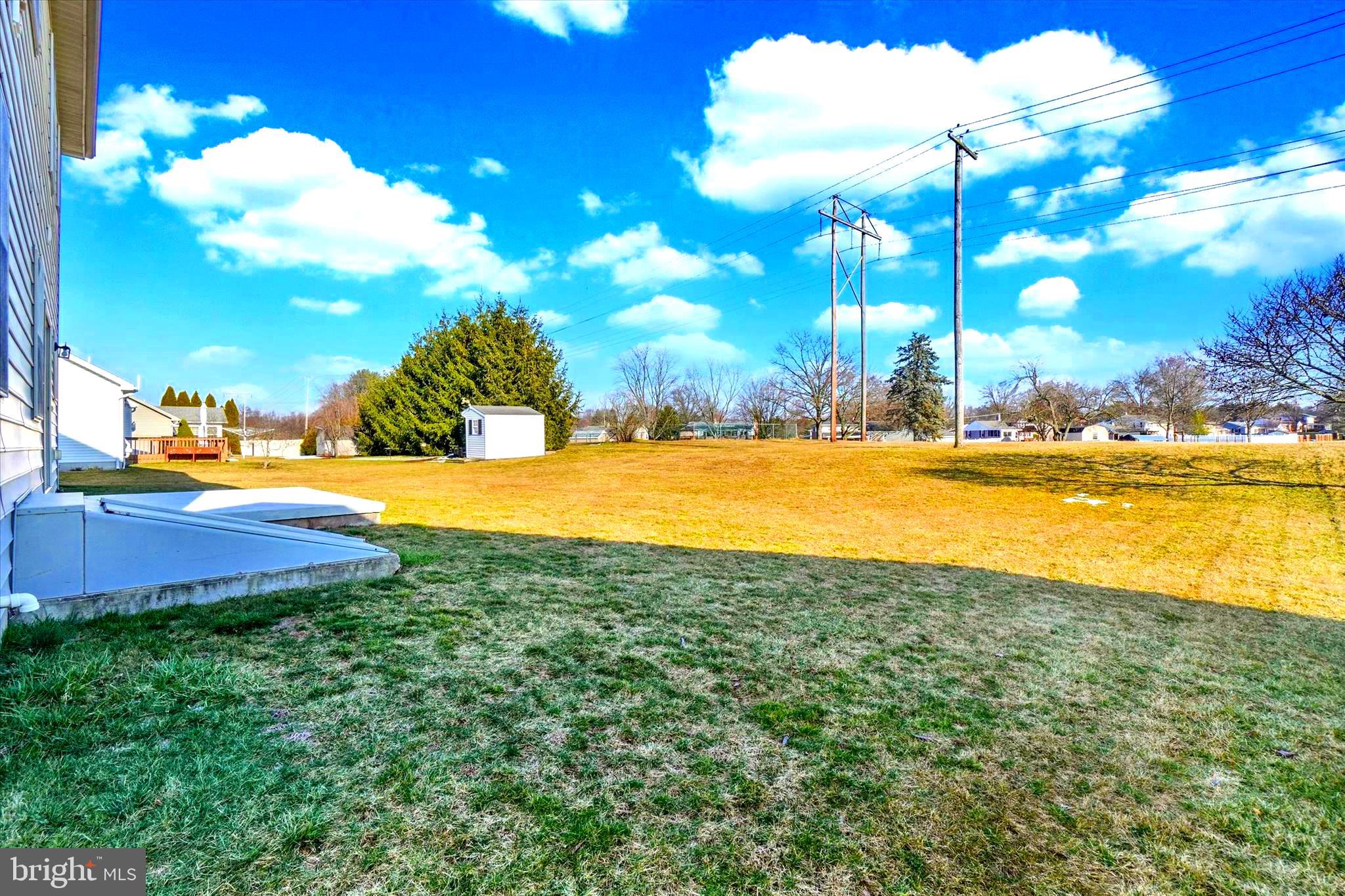 WELLINGTON GREENS - Residential