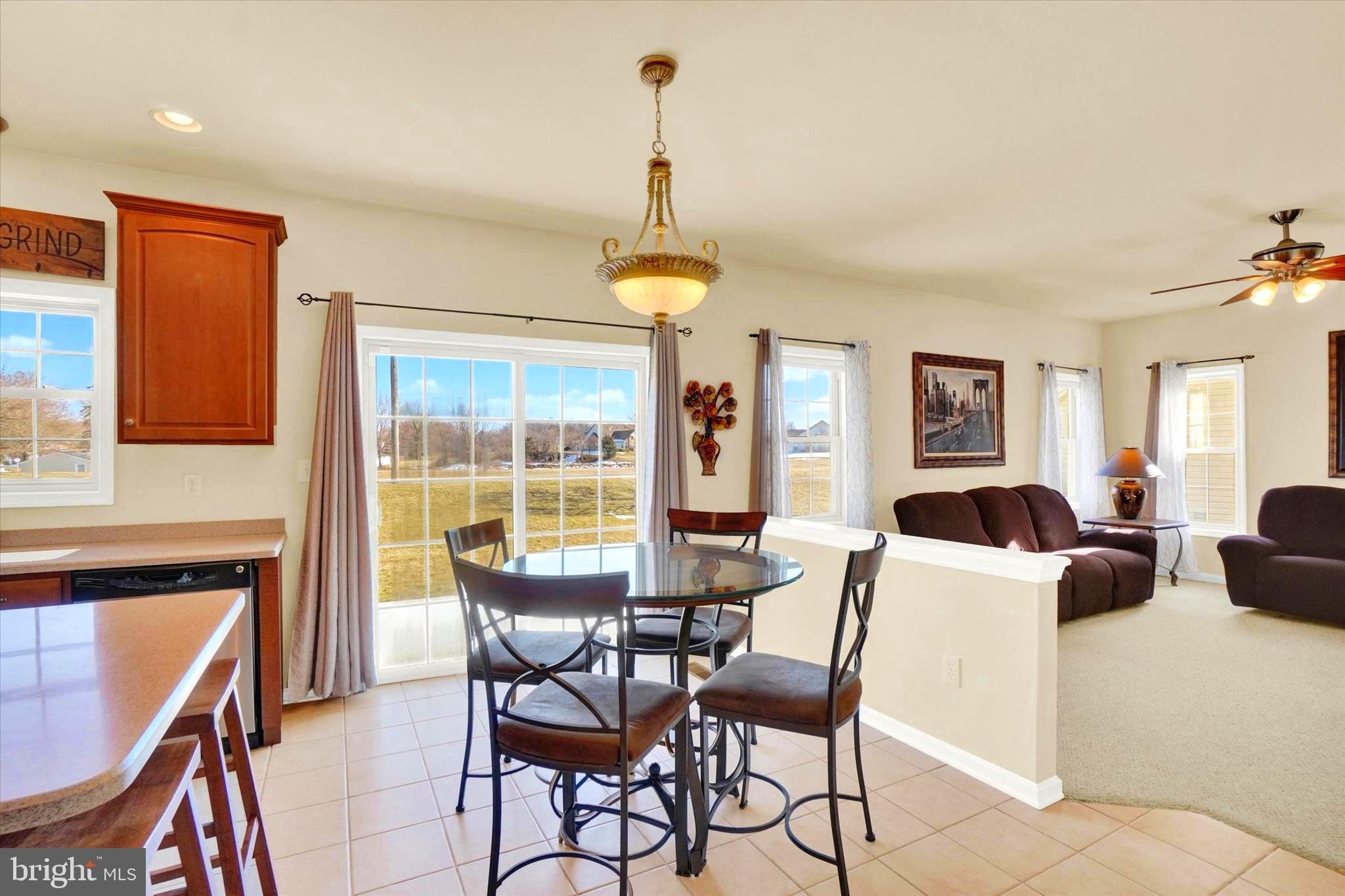 WELLINGTON GREENS - Residential