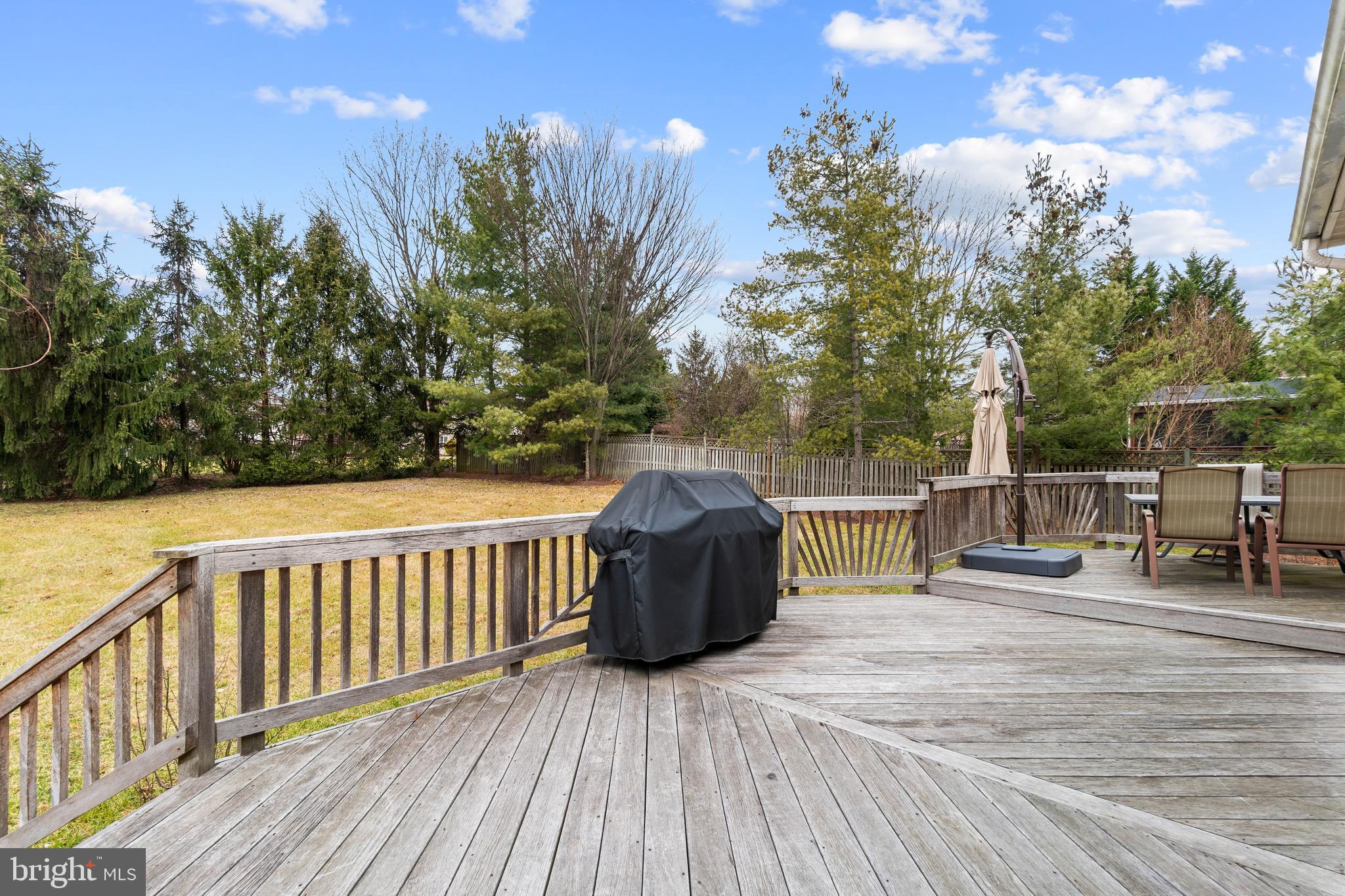 BROOKE MANOR - Residential