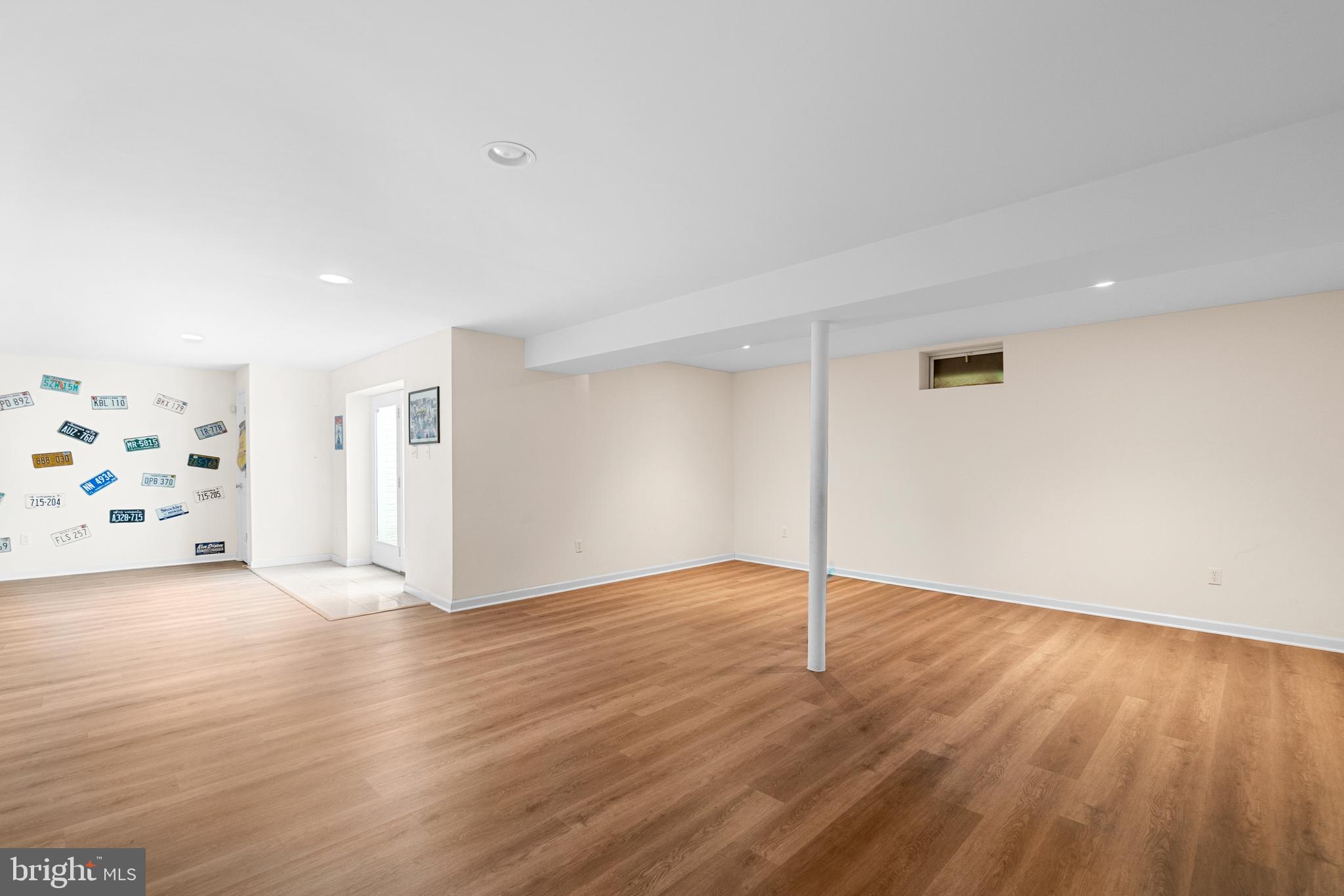 BROOKE MANOR - Residential