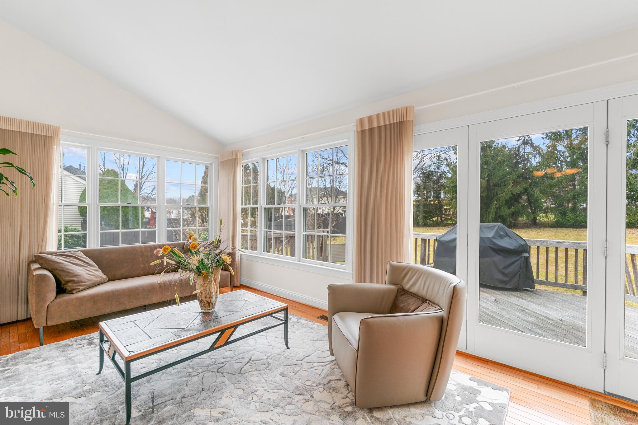 BROOKE MANOR - Residential