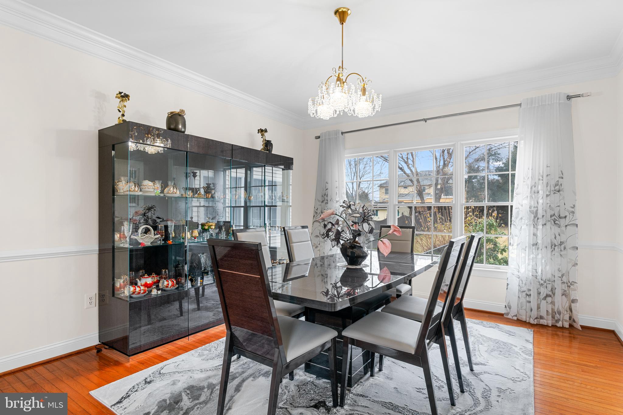 3813 PARK LAKE DRIVE