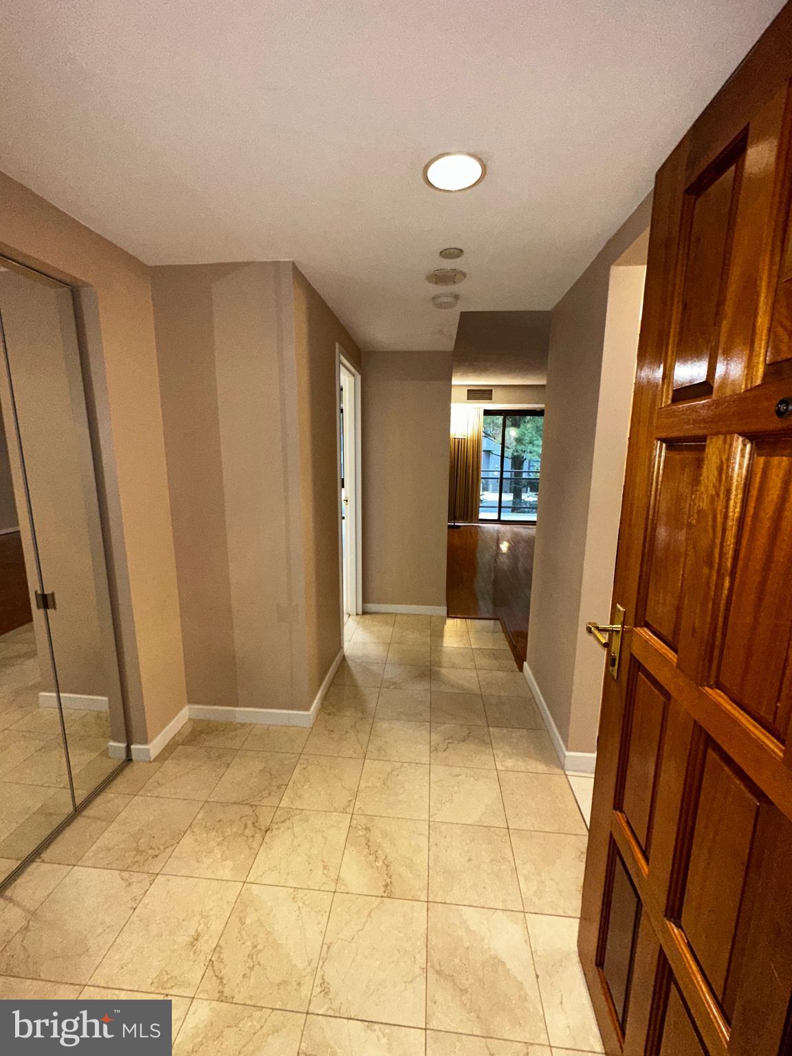 ATRIUM CONDO - Residential Lease