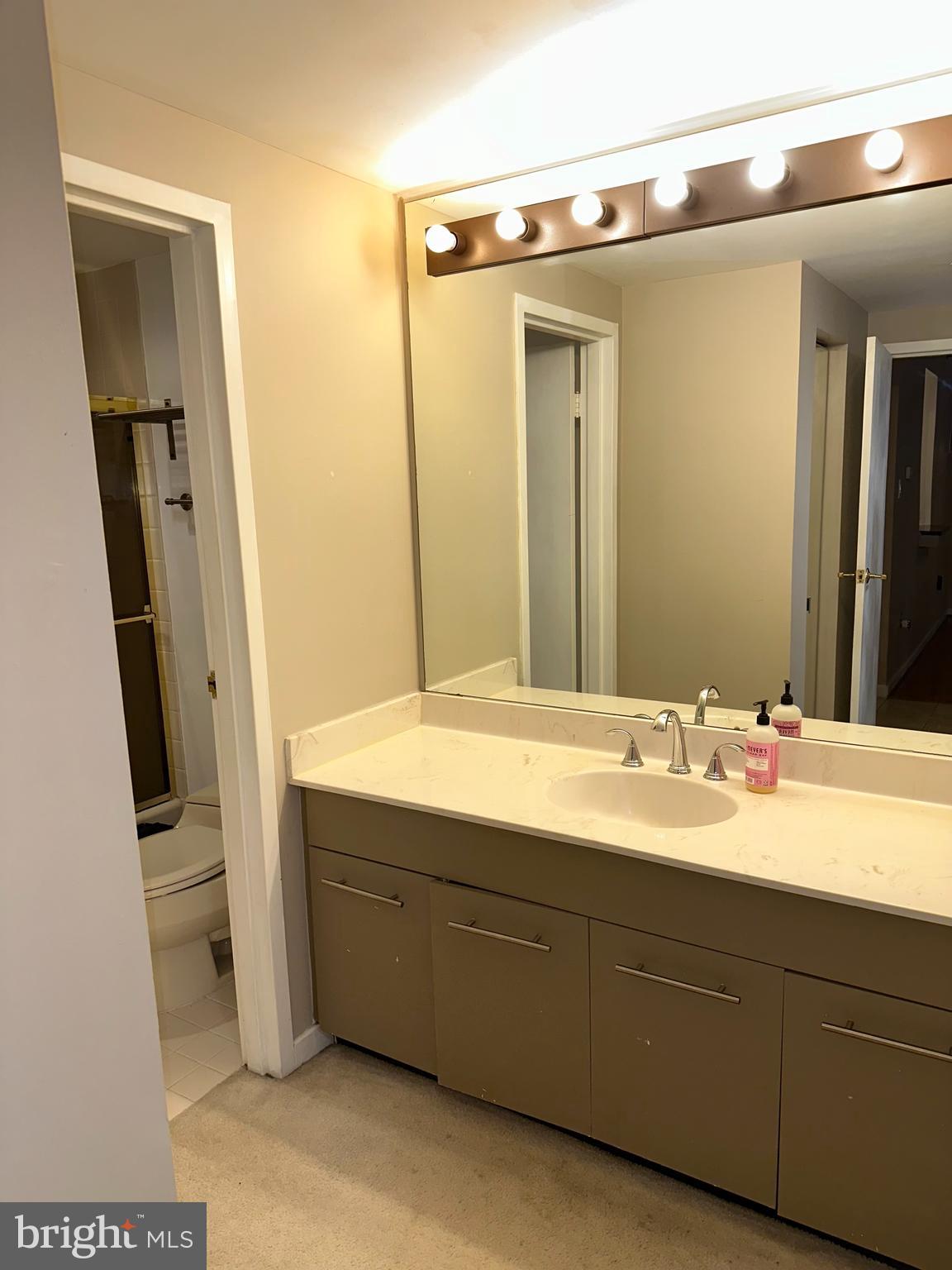 ATRIUM CONDO - Residential Lease