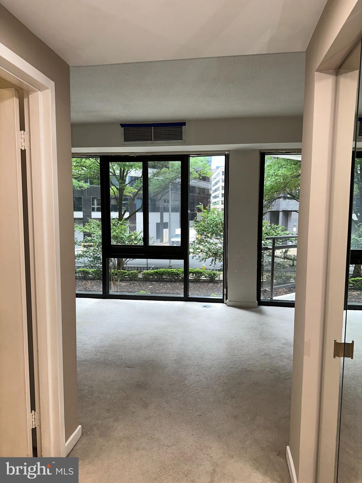 ATRIUM CONDO - Residential Lease