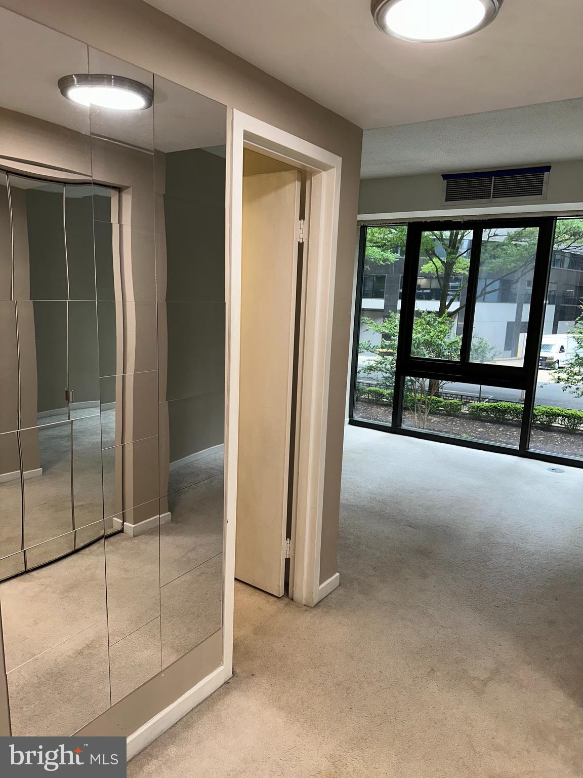 ATRIUM CONDO - Residential Lease