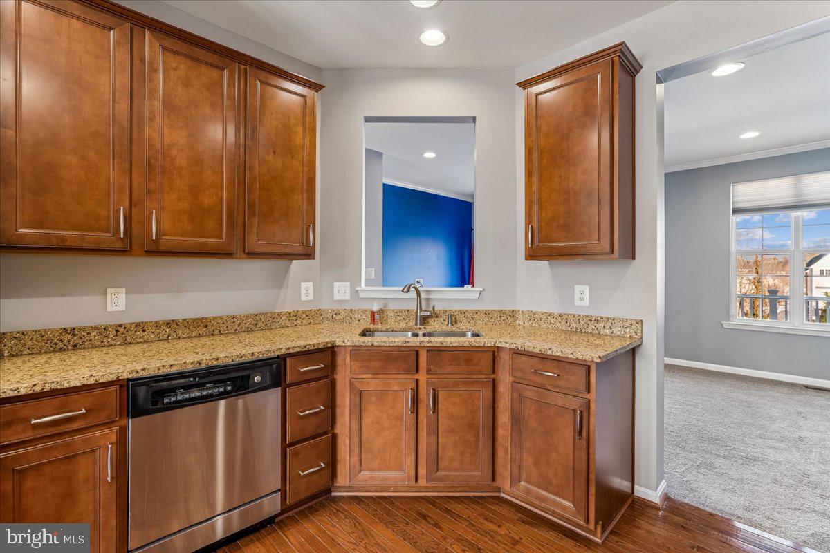 VILLAGES AT PEPPER MILL - Residential