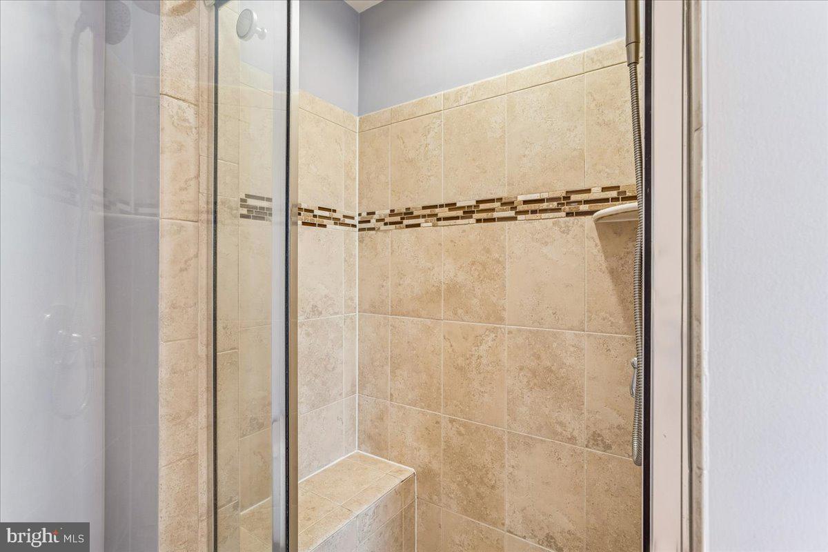 VILLAGES AT PEPPER MILL - Residential