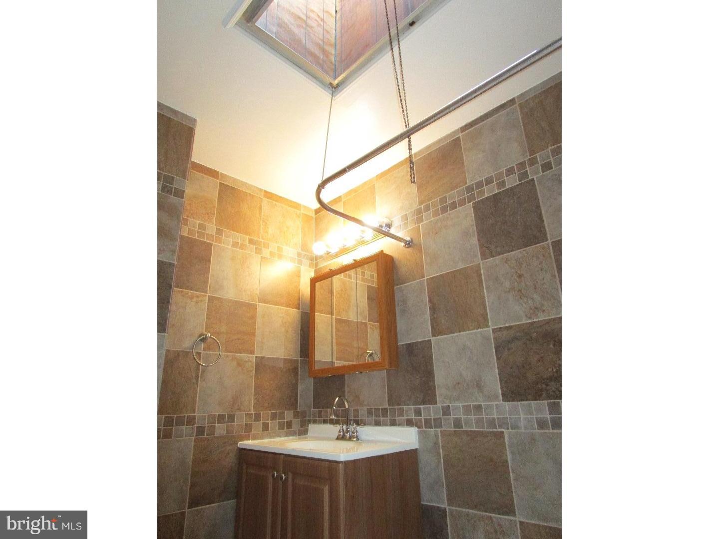 WEST PASSYUNK - Residential Lease