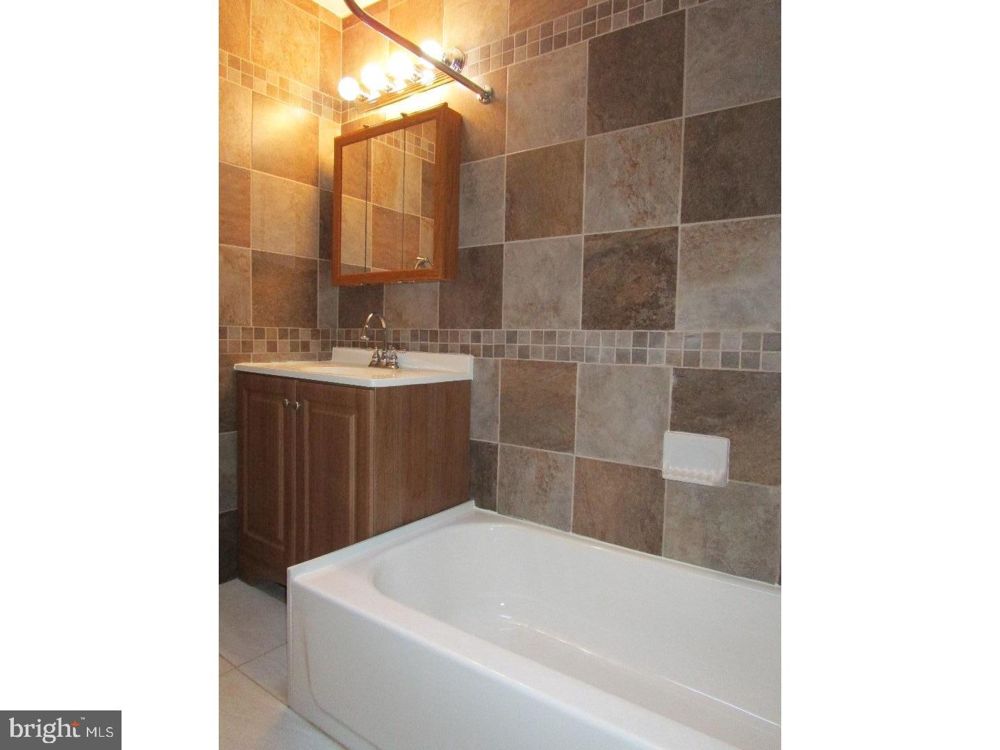 WEST PASSYUNK - Residential Lease