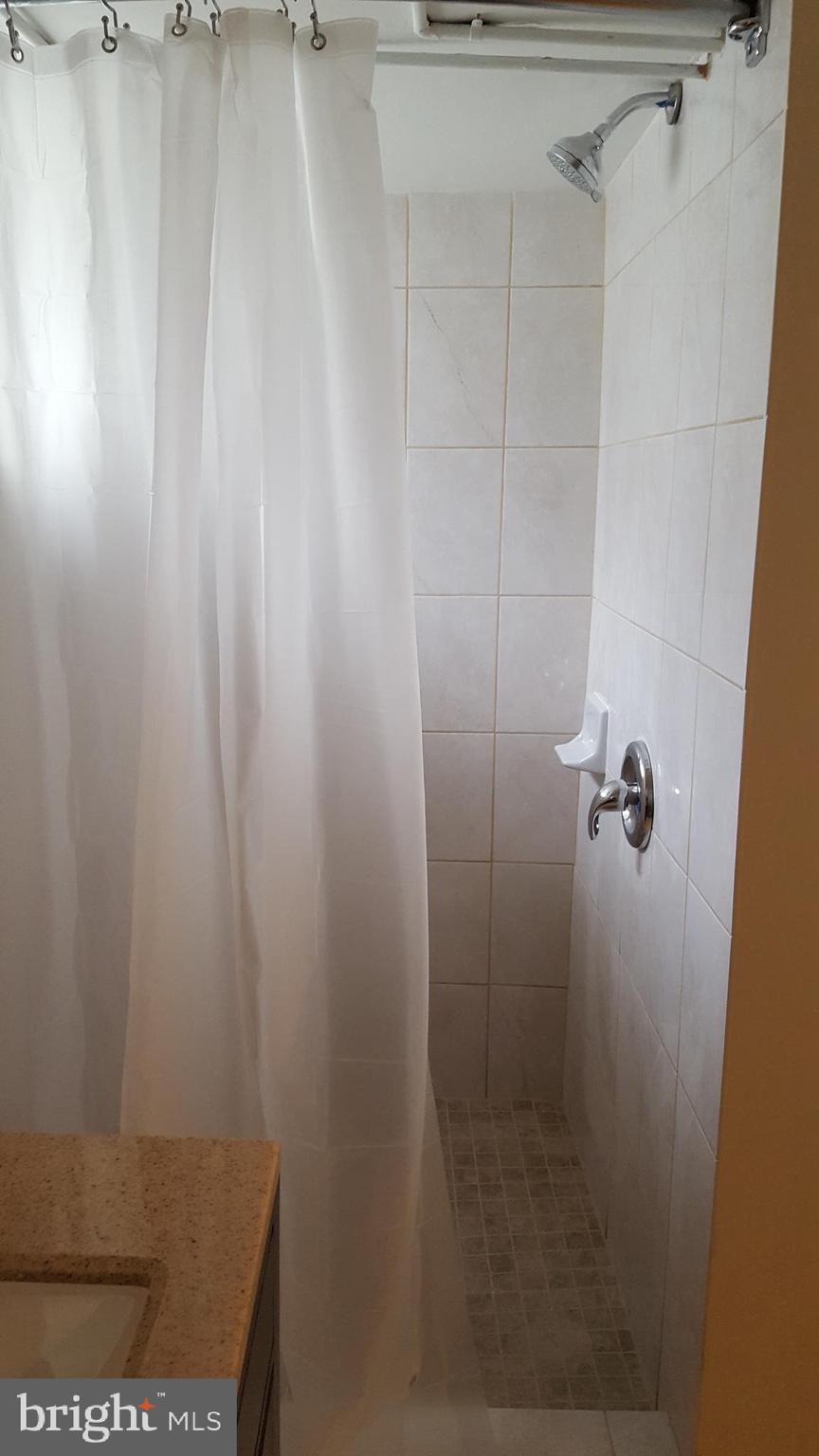 WEST PASSYUNK - Residential Lease