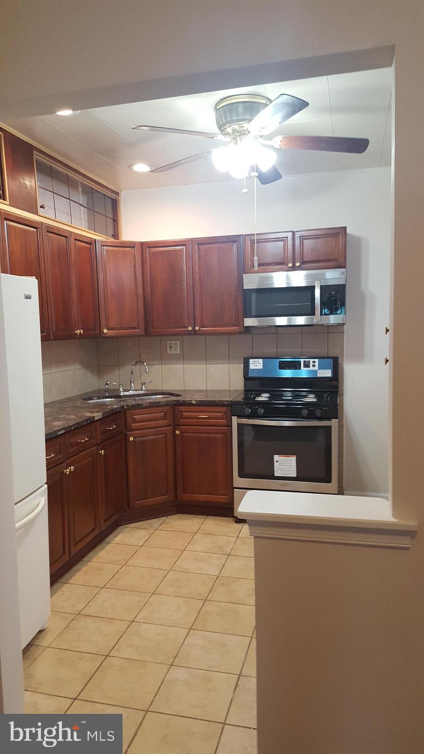 WEST PASSYUNK - Residential Lease