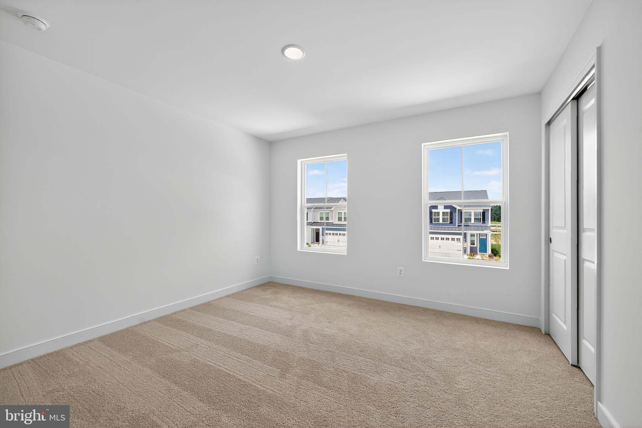 ADMIRAL'S LANDING - Residential