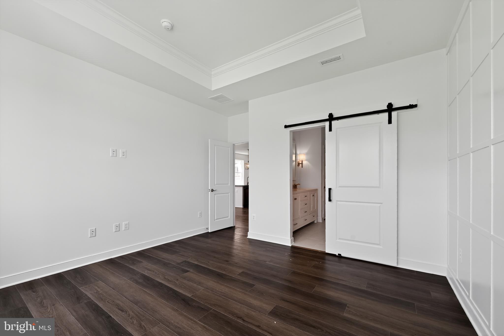 ADMIRAL'S LANDING - Residential