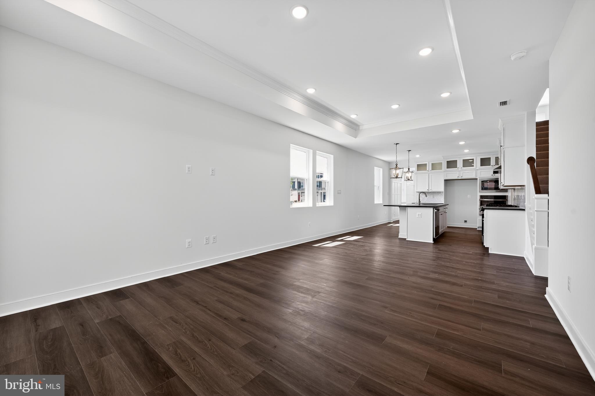 20438 SPYGLASS CIRCLE