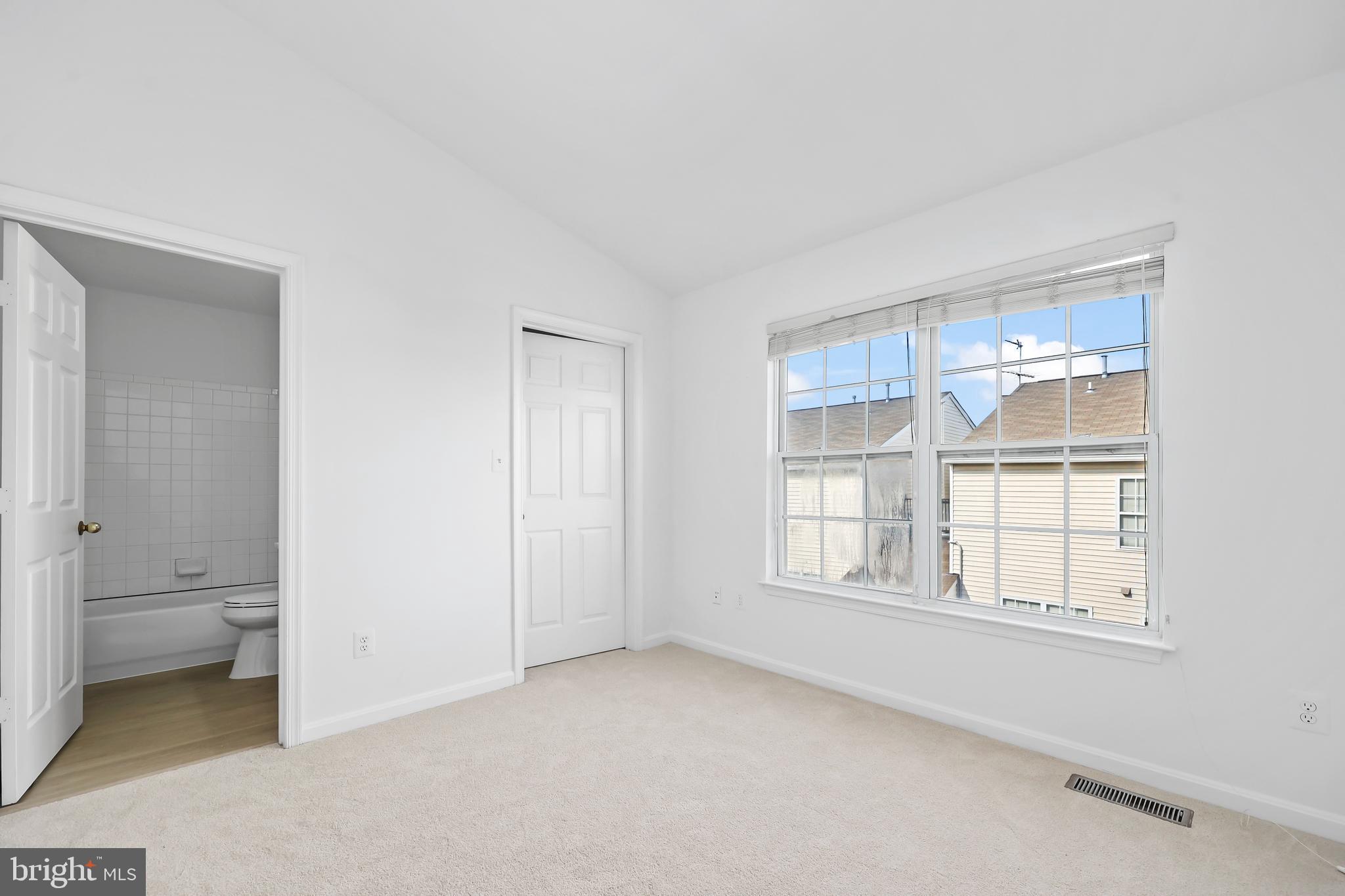 MANORS AT MCNAIR FARMS - Residential