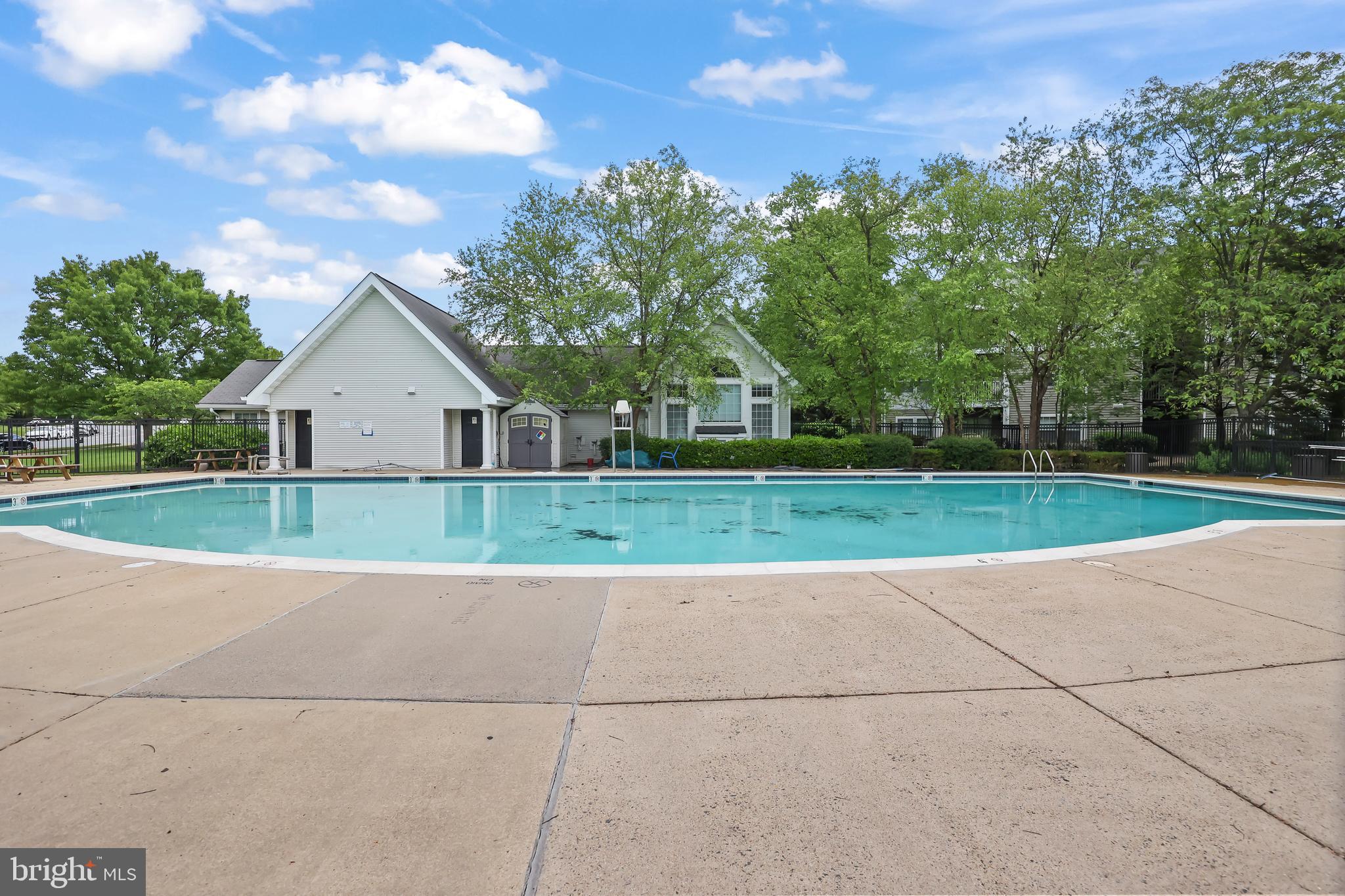 MANORS AT MCNAIR FARMS - Residential