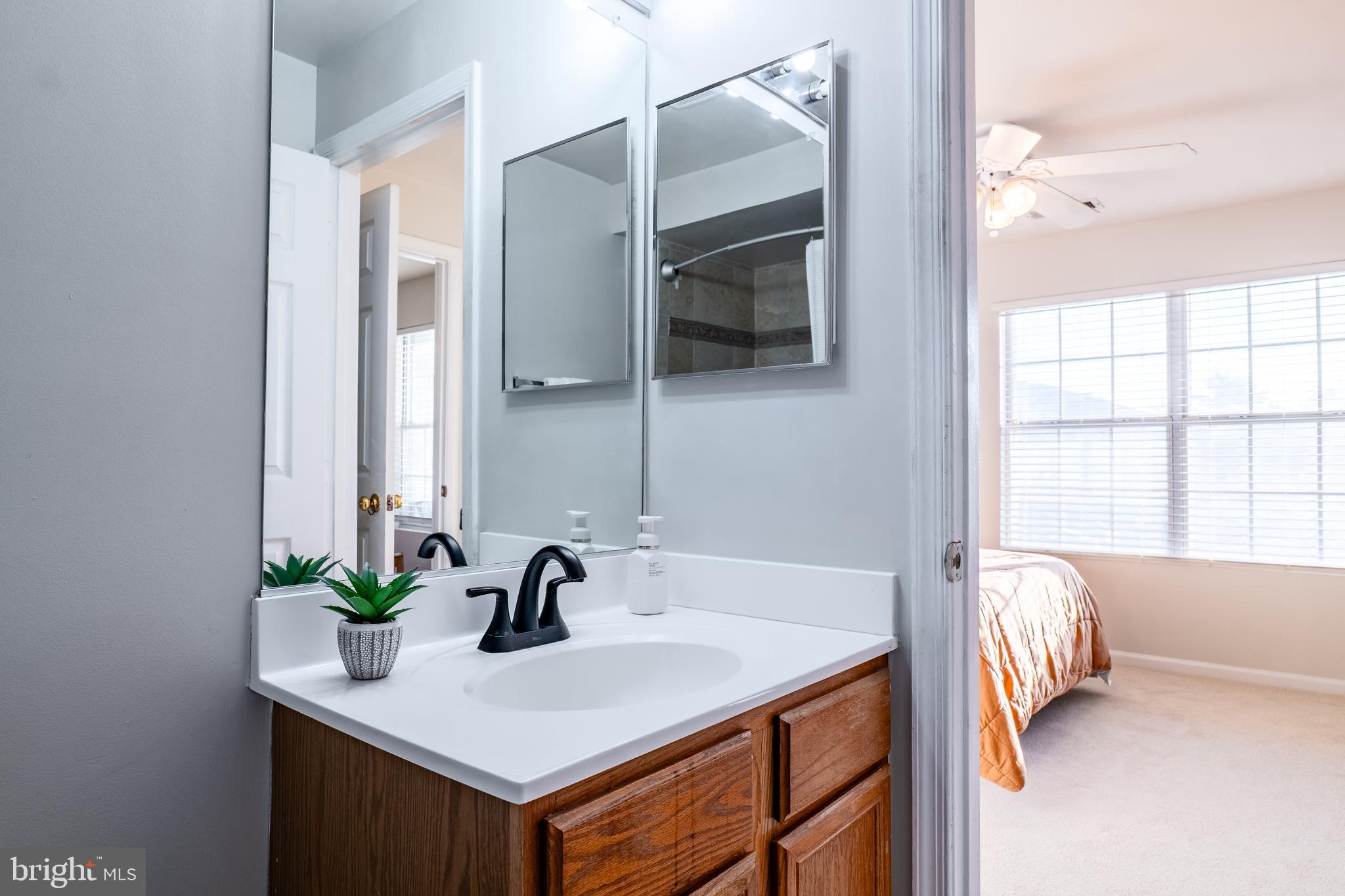 STRATFORD CONDOS - Residential