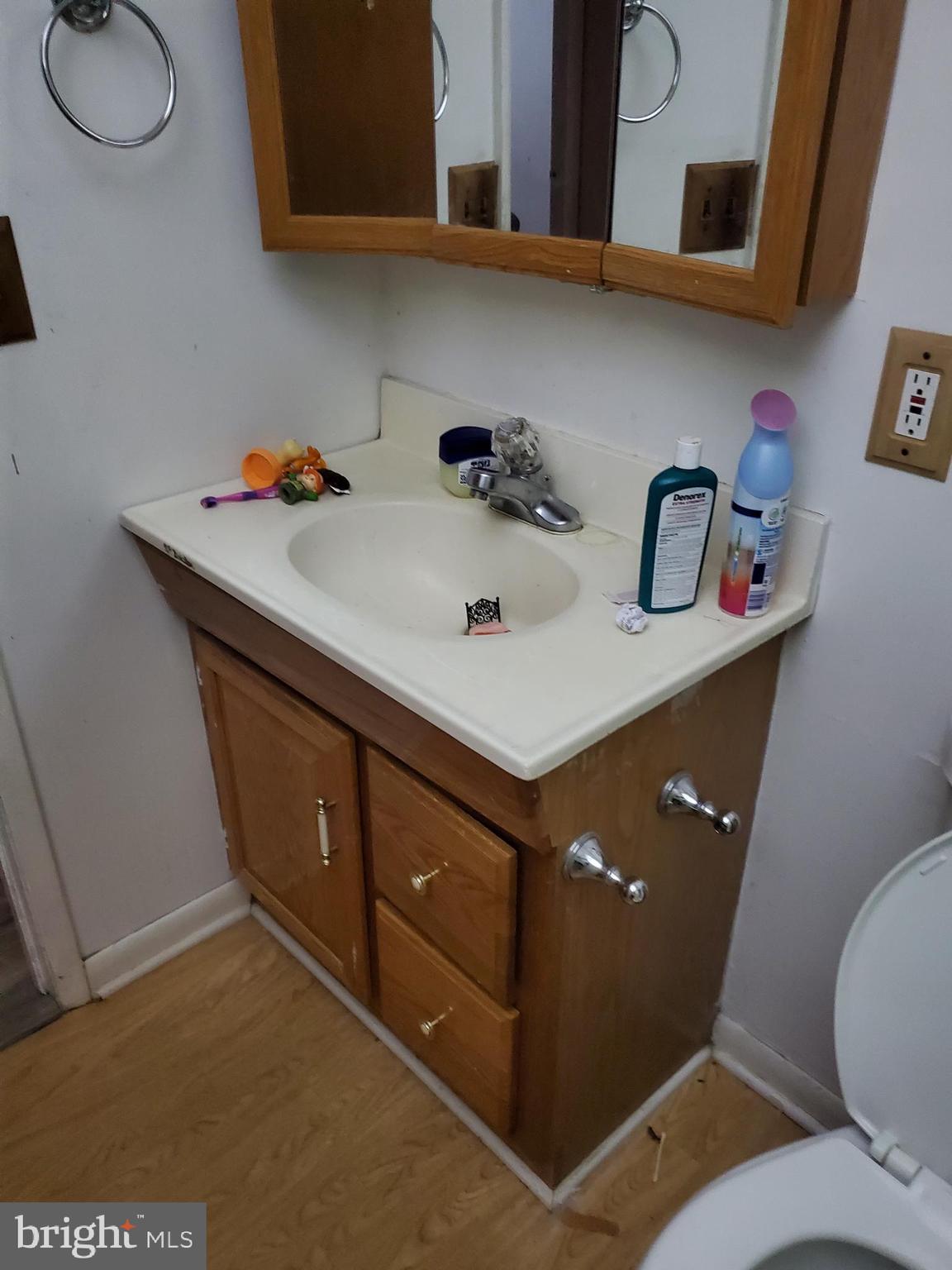 EDGE MEAD - Residential