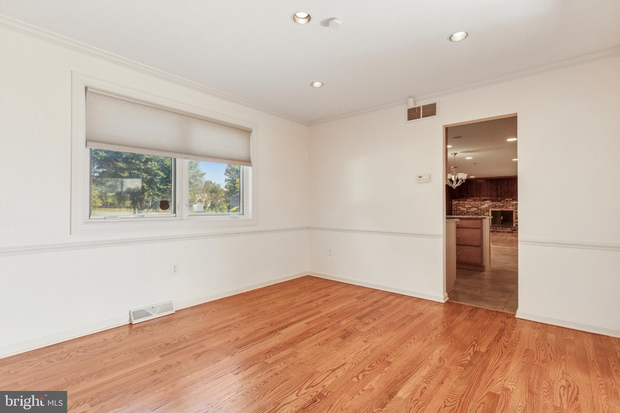 1511 SUSAN DRIVE