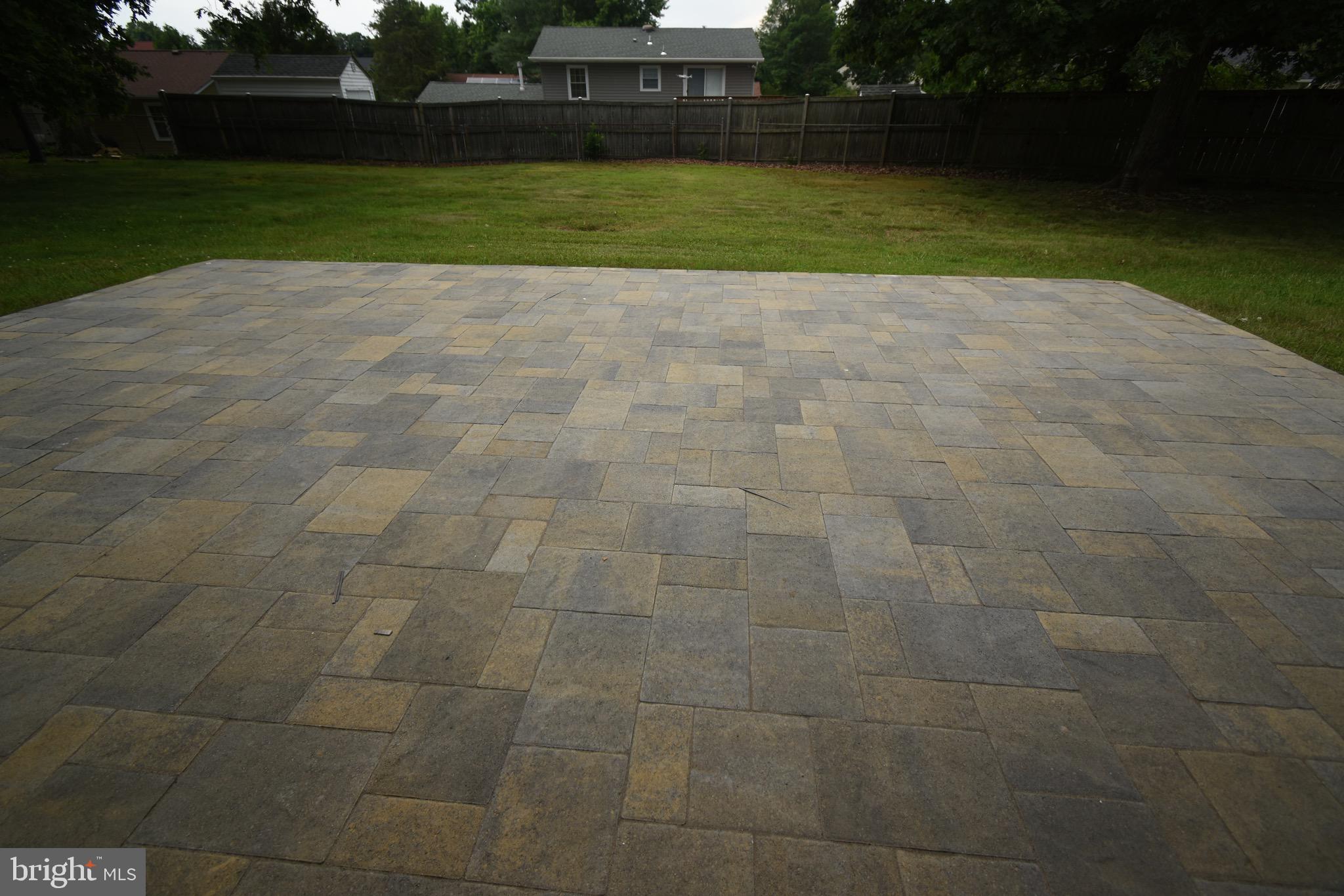 STRAWBERRY HILLS - Residential