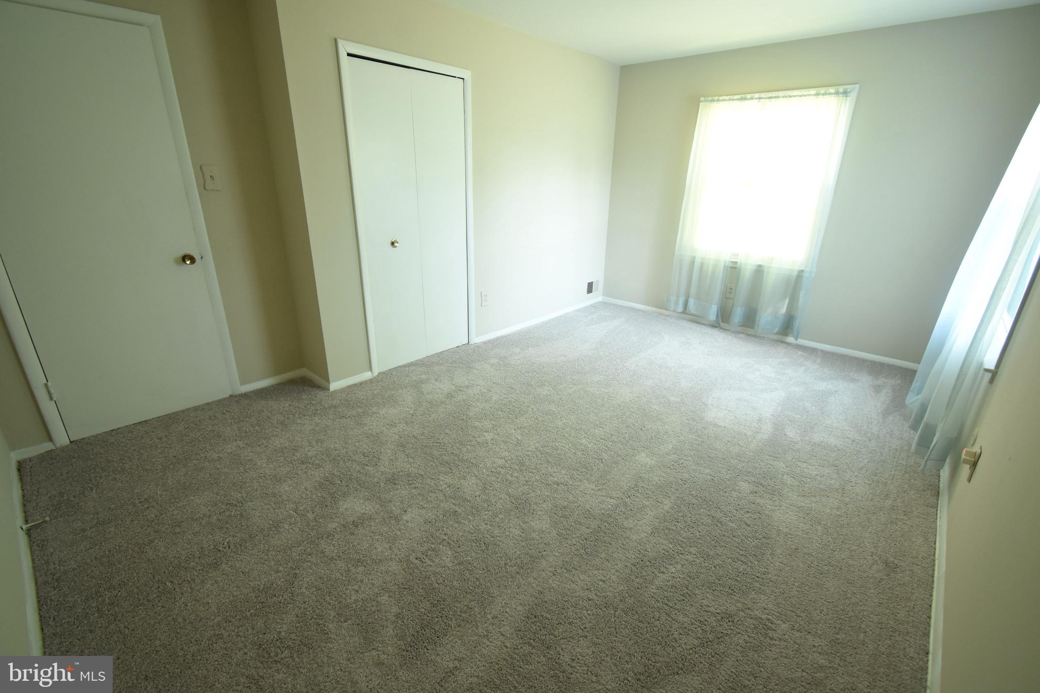 STRAWBERRY HILLS - Residential