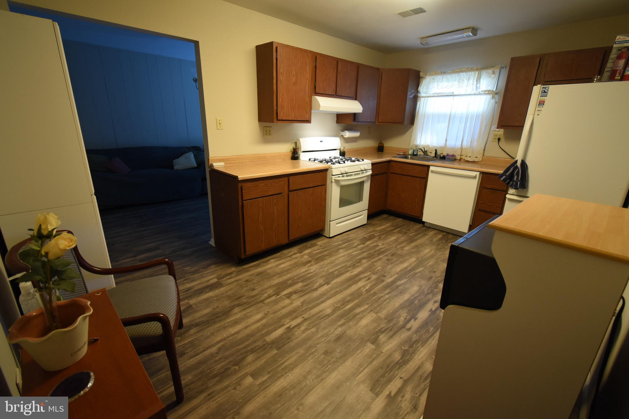 STRAWBERRY HILLS - Residential