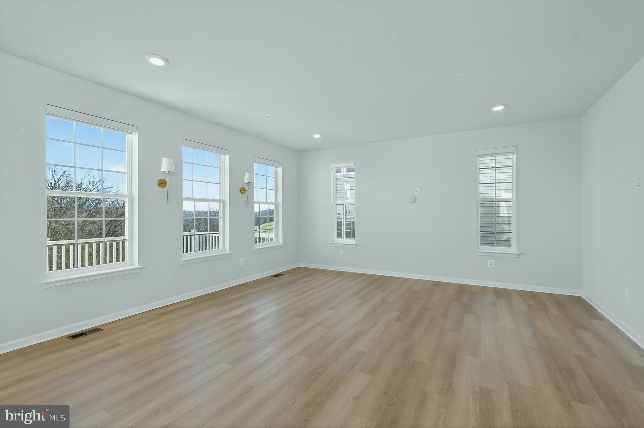 BRUNSWICK CROSSING - Residential