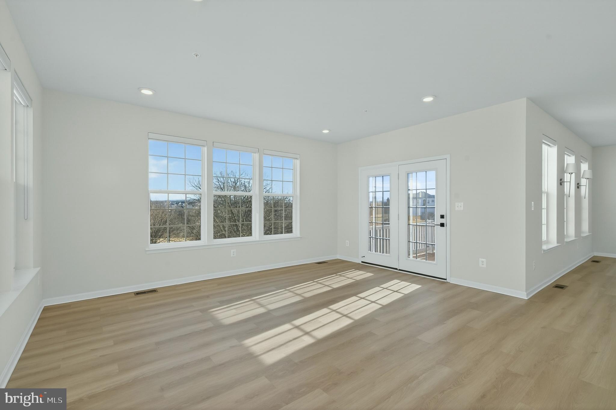 BRUNSWICK CROSSING - Residential