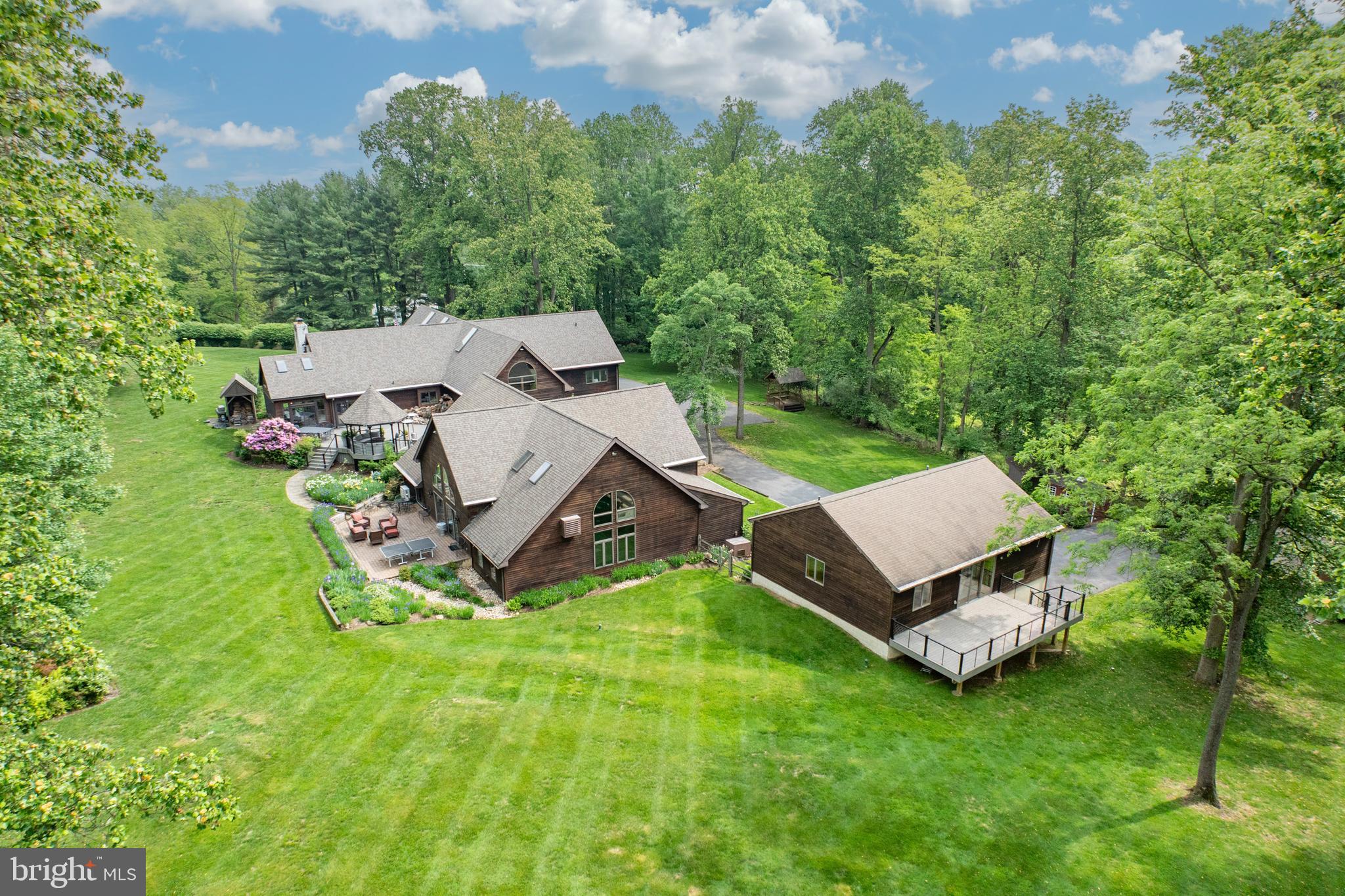 15 ROOSTER HILL ROAD
