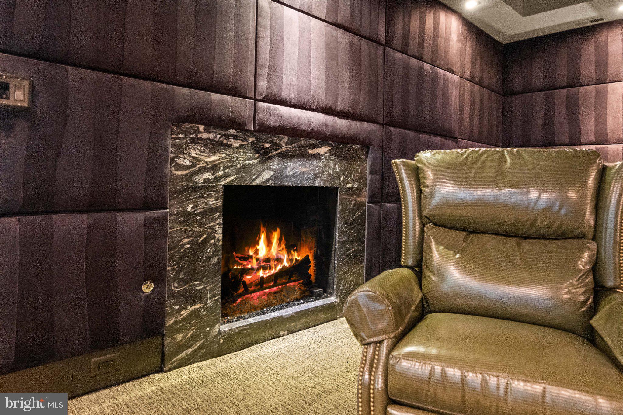 JACKSON HILLS - Residential