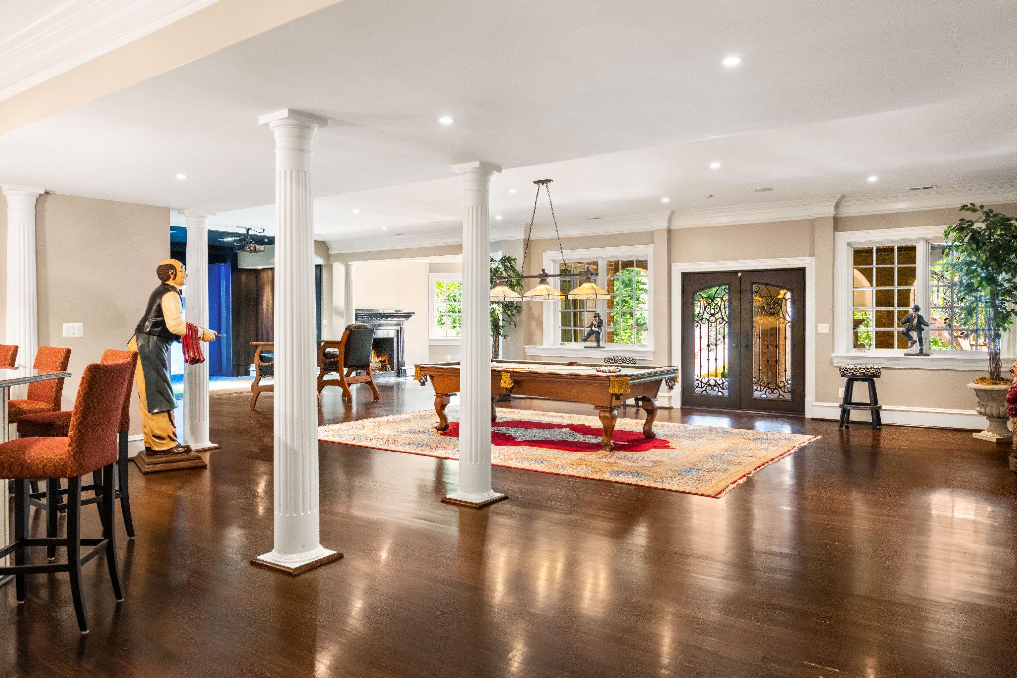 JACKSON HILLS - Residential