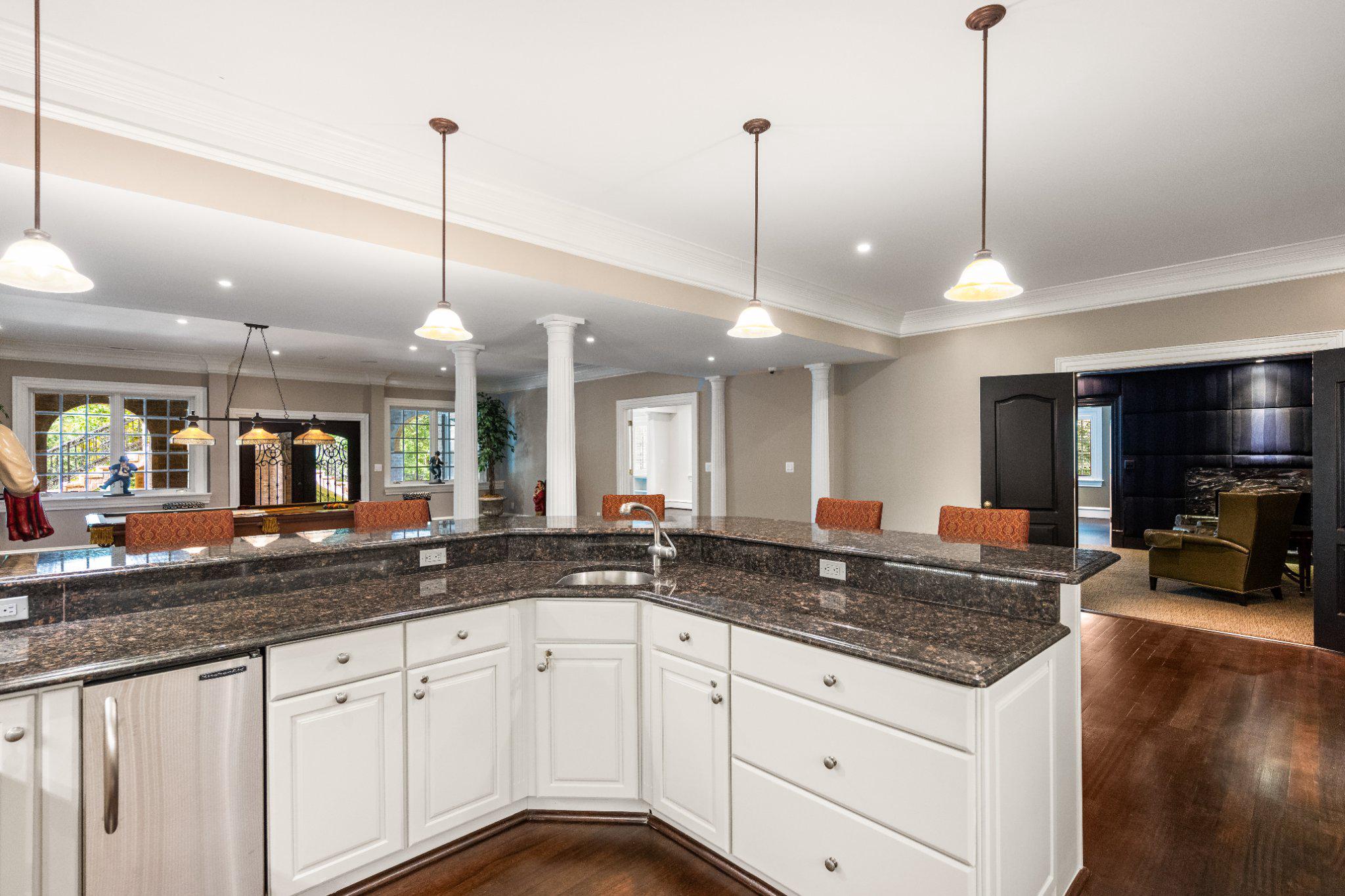 JACKSON HILLS - Residential