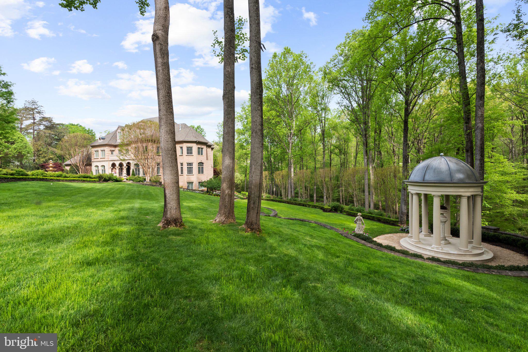JACKSON HILLS - Residential