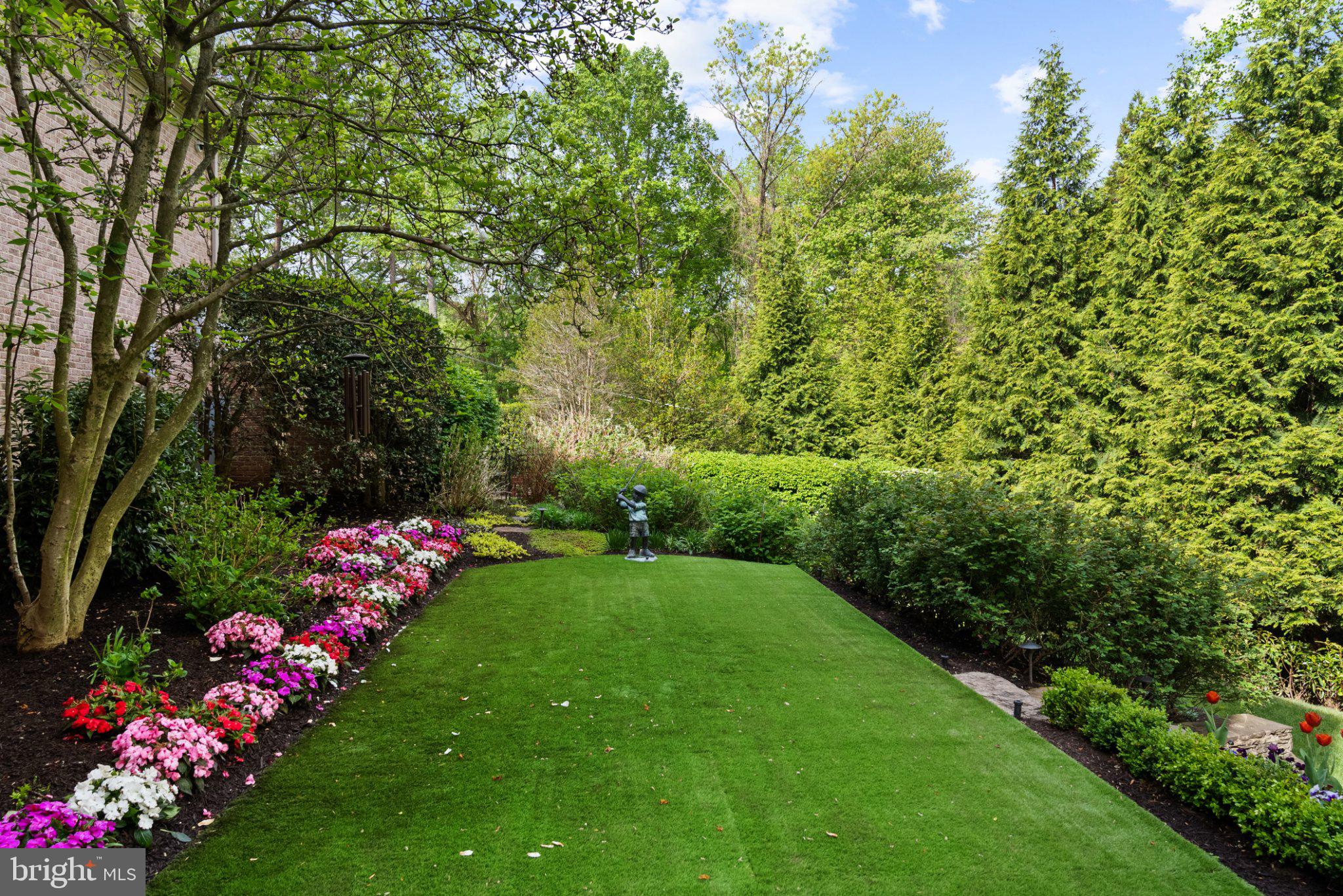 JACKSON HILLS - Residential