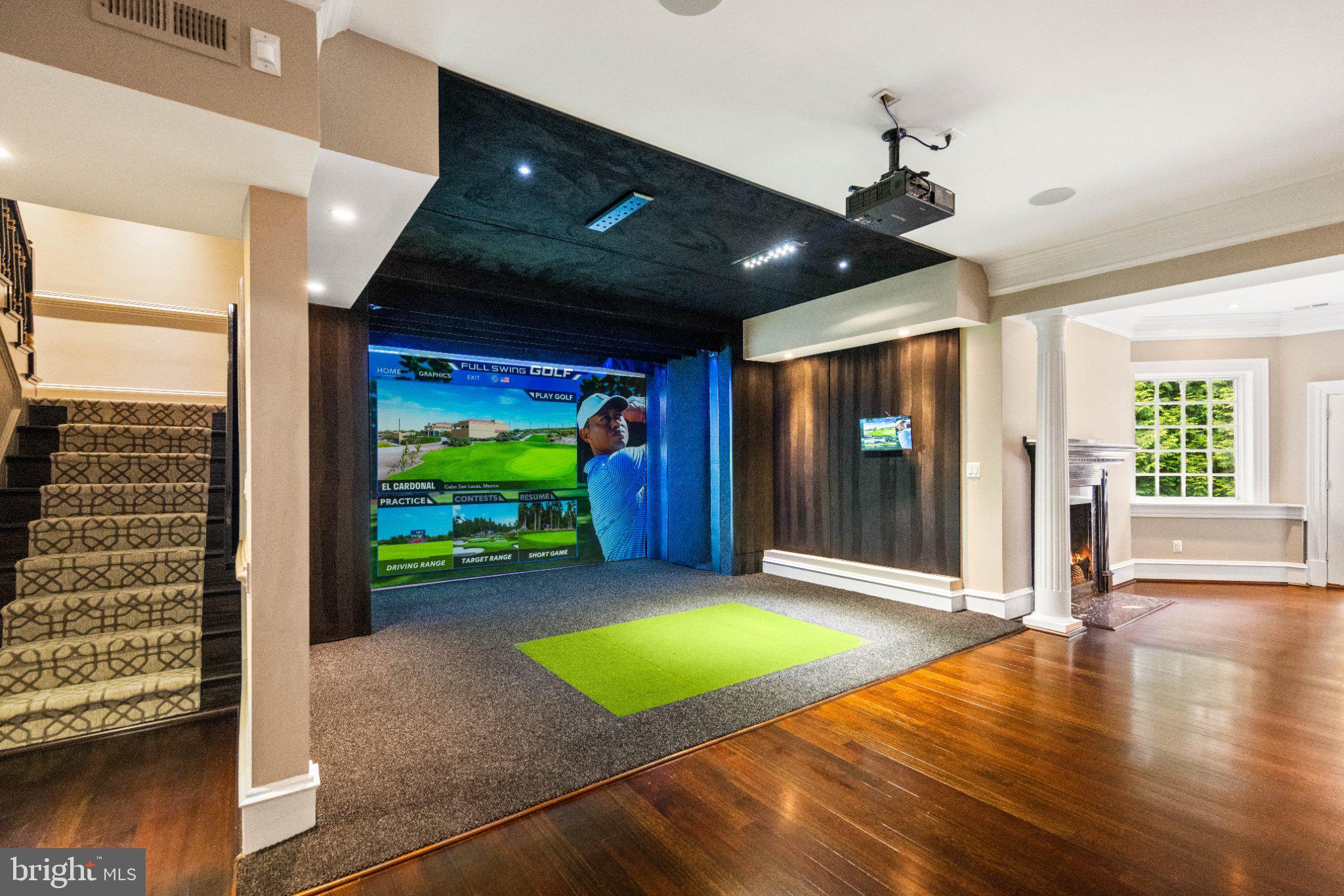 JACKSON HILLS - Residential