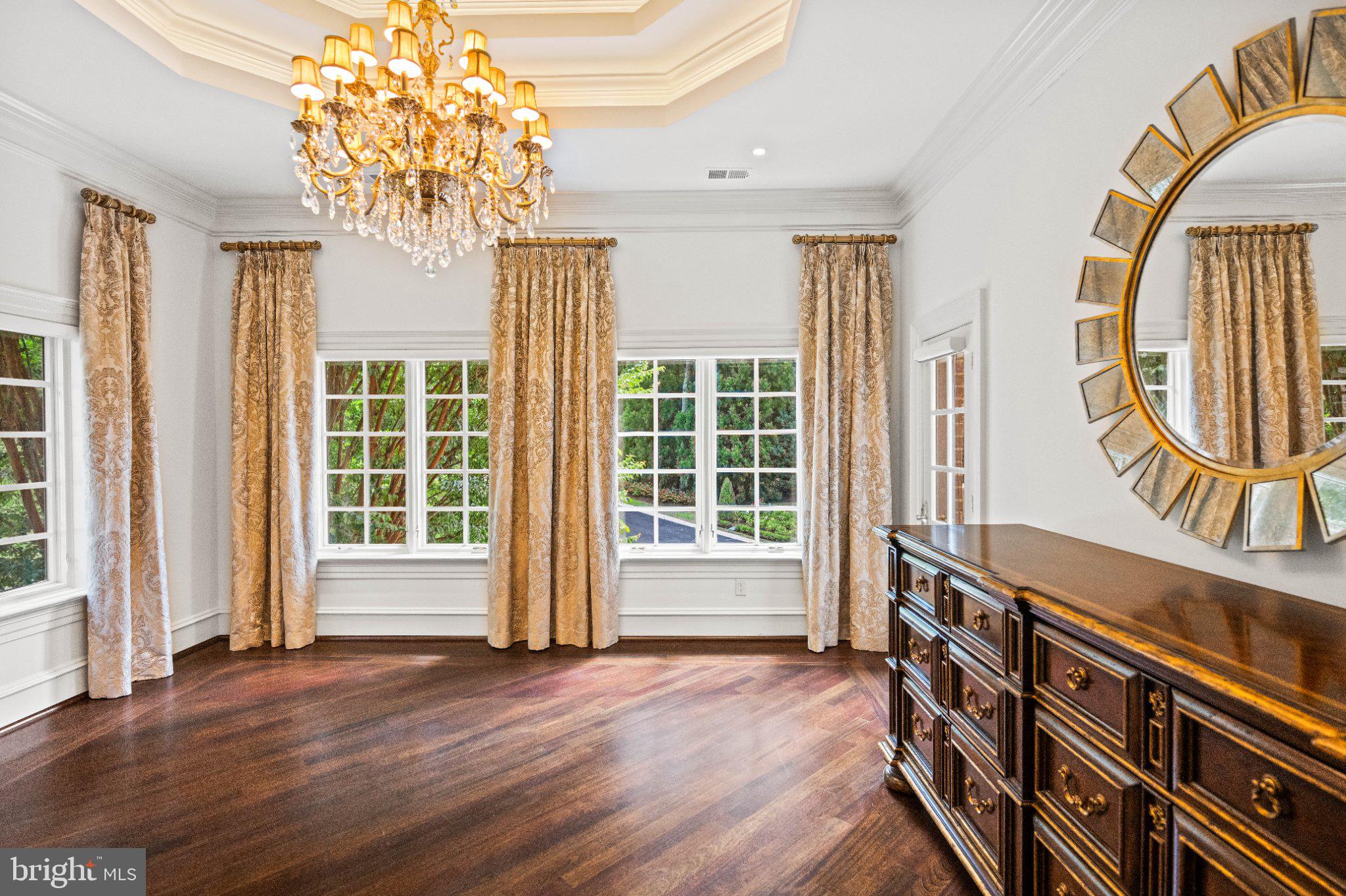 JACKSON HILLS - Residential