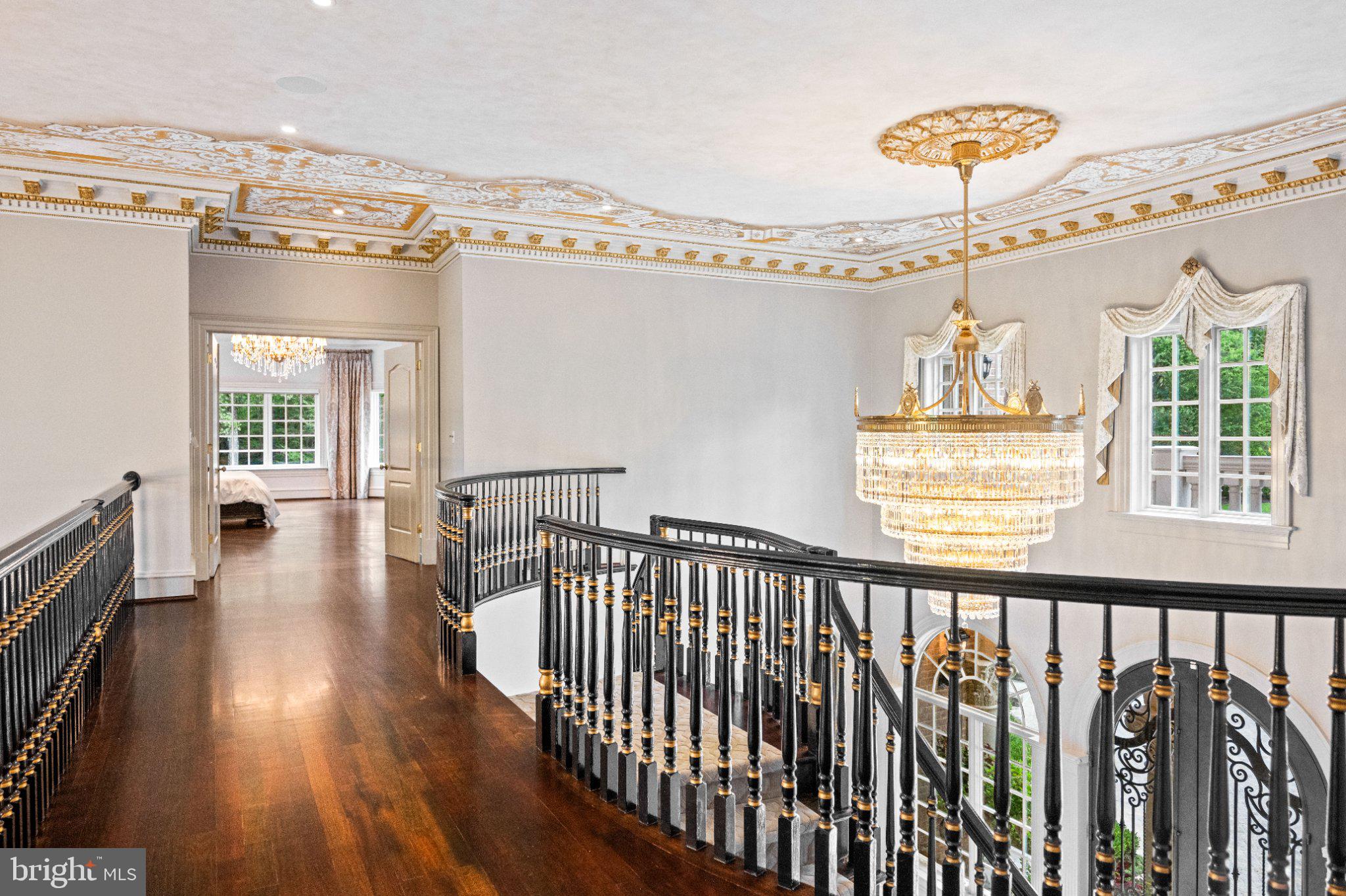 JACKSON HILLS - Residential